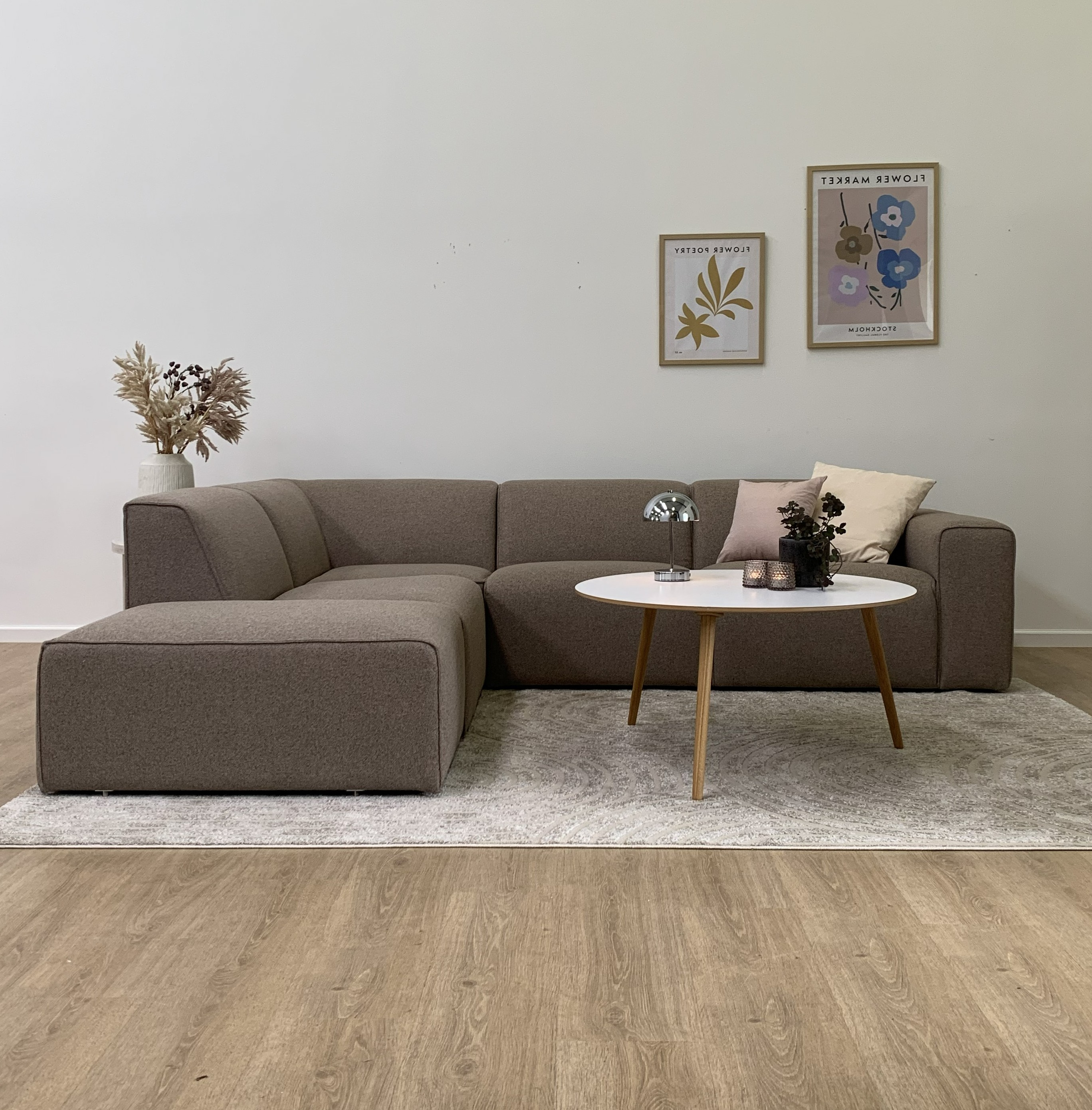 Manhattan | Hjørnesofa med open end | Smalle moduler| Black November Edition