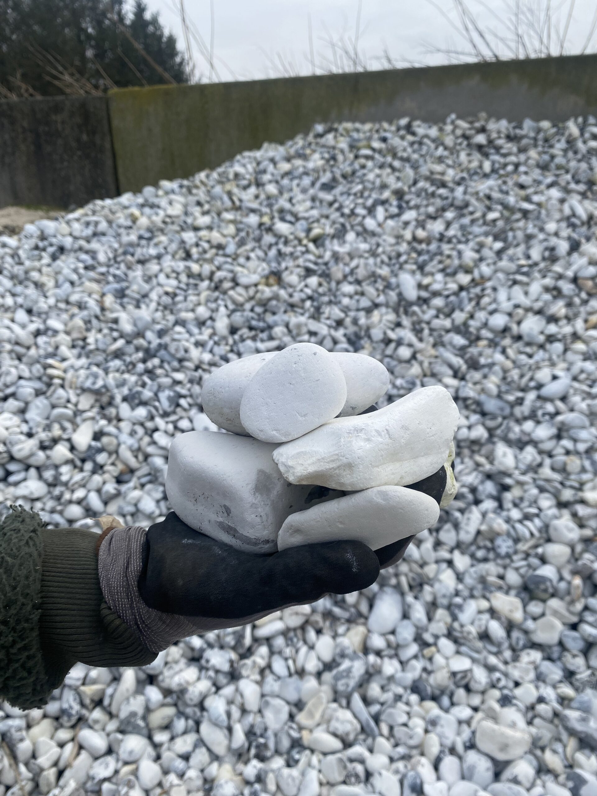 Pyntesten hvide 32-64 mm