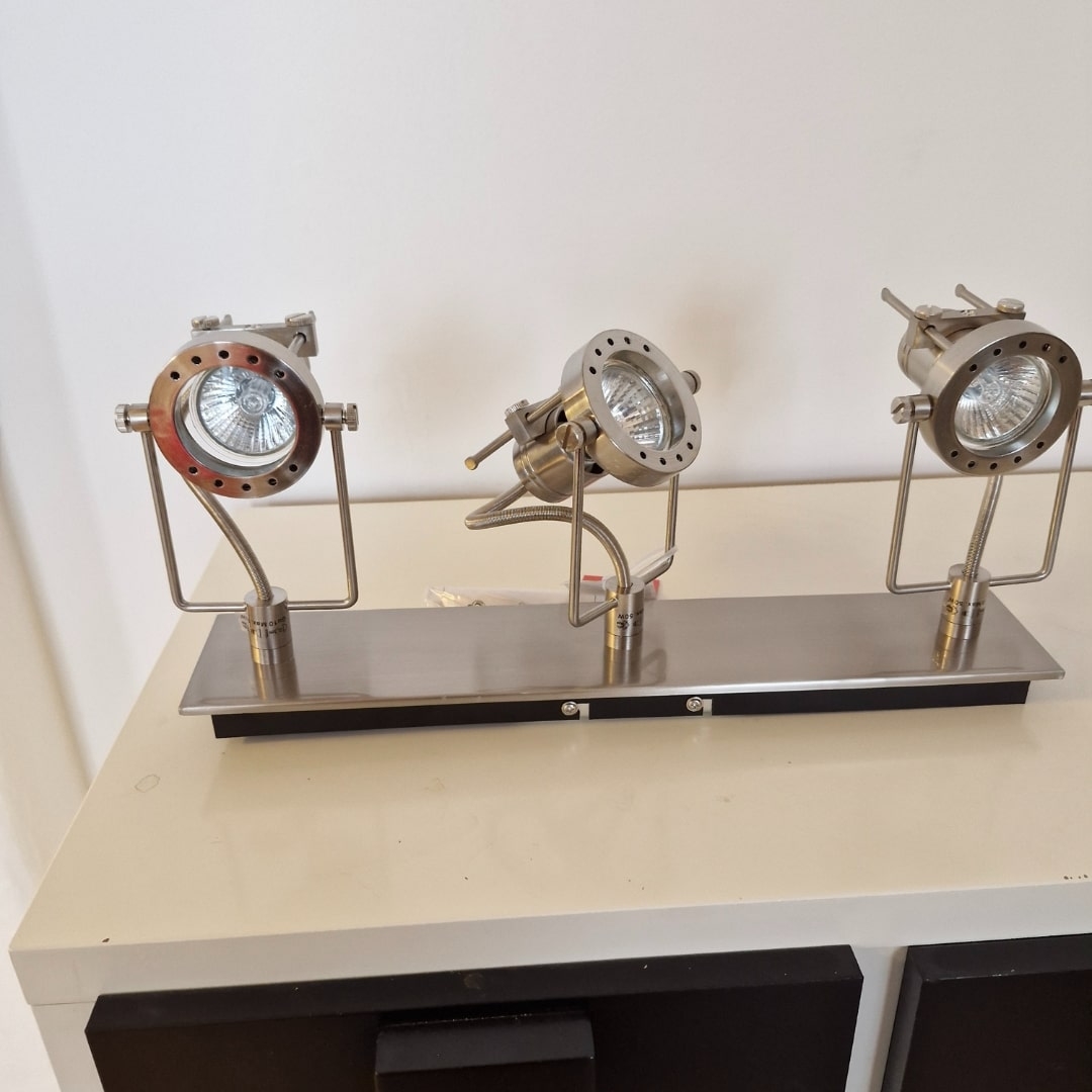 Skinne m/ 3 spot - Udstillingsmodel