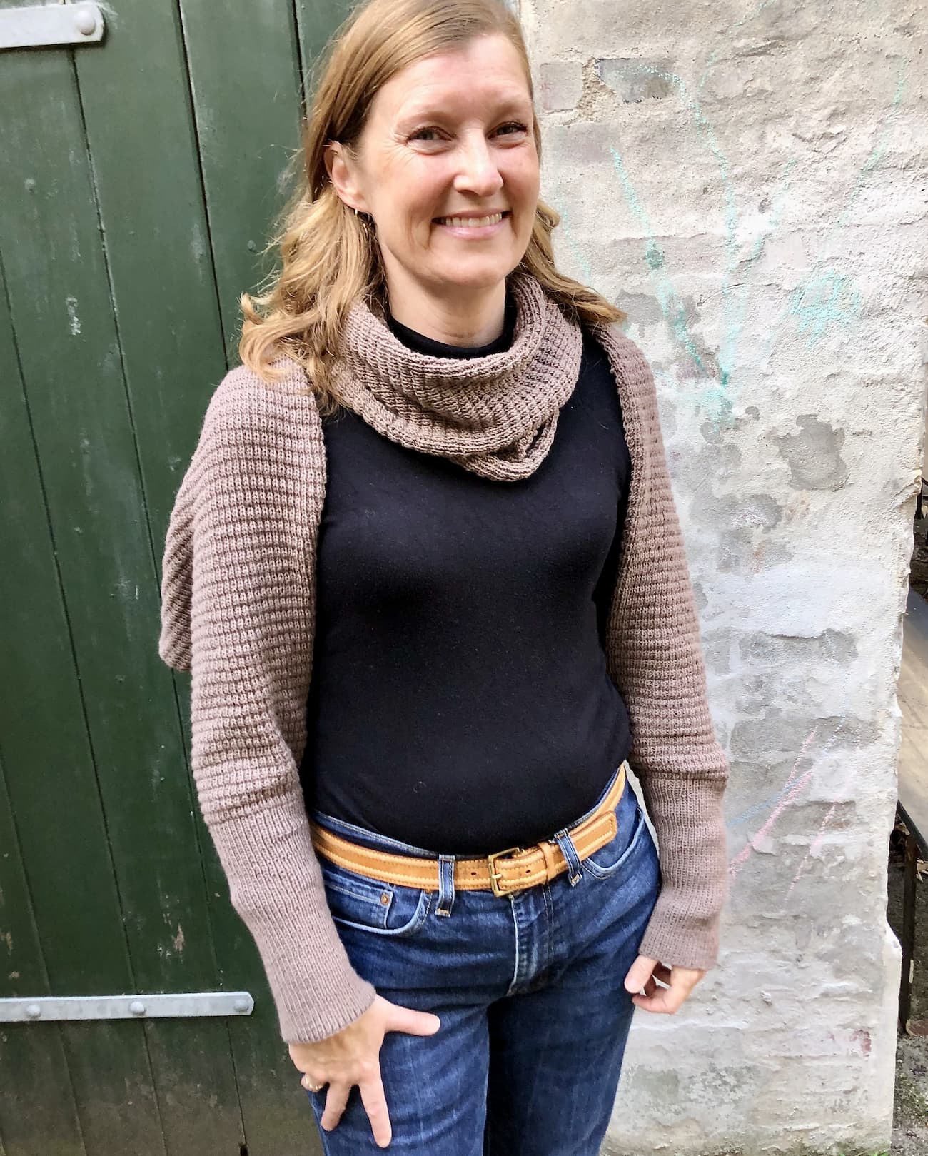 Sjælevarmer Sjal-sweater-tørklæde ud i eet