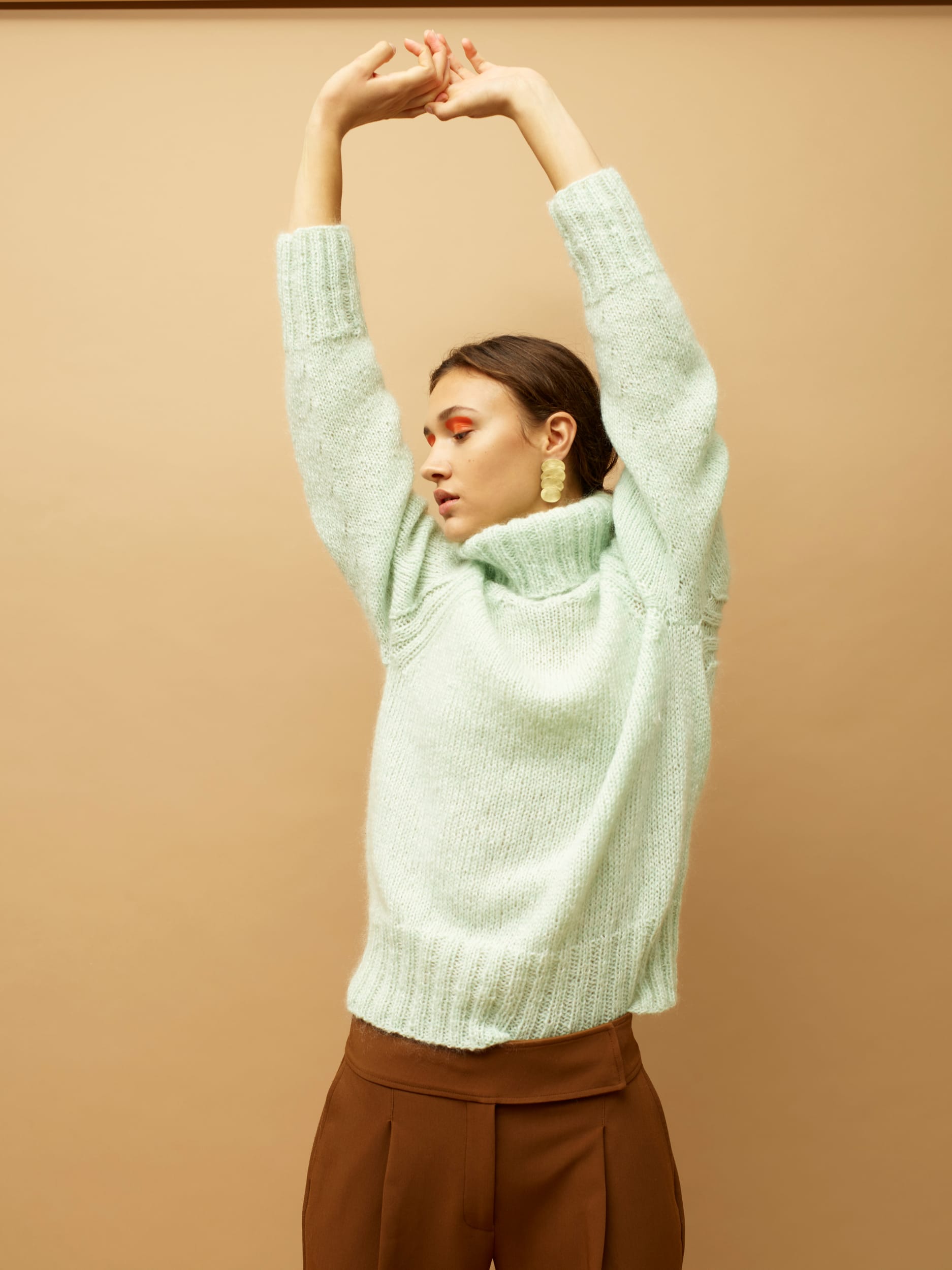 Den myke høyhalseren 355-4 - Garn - Rauma