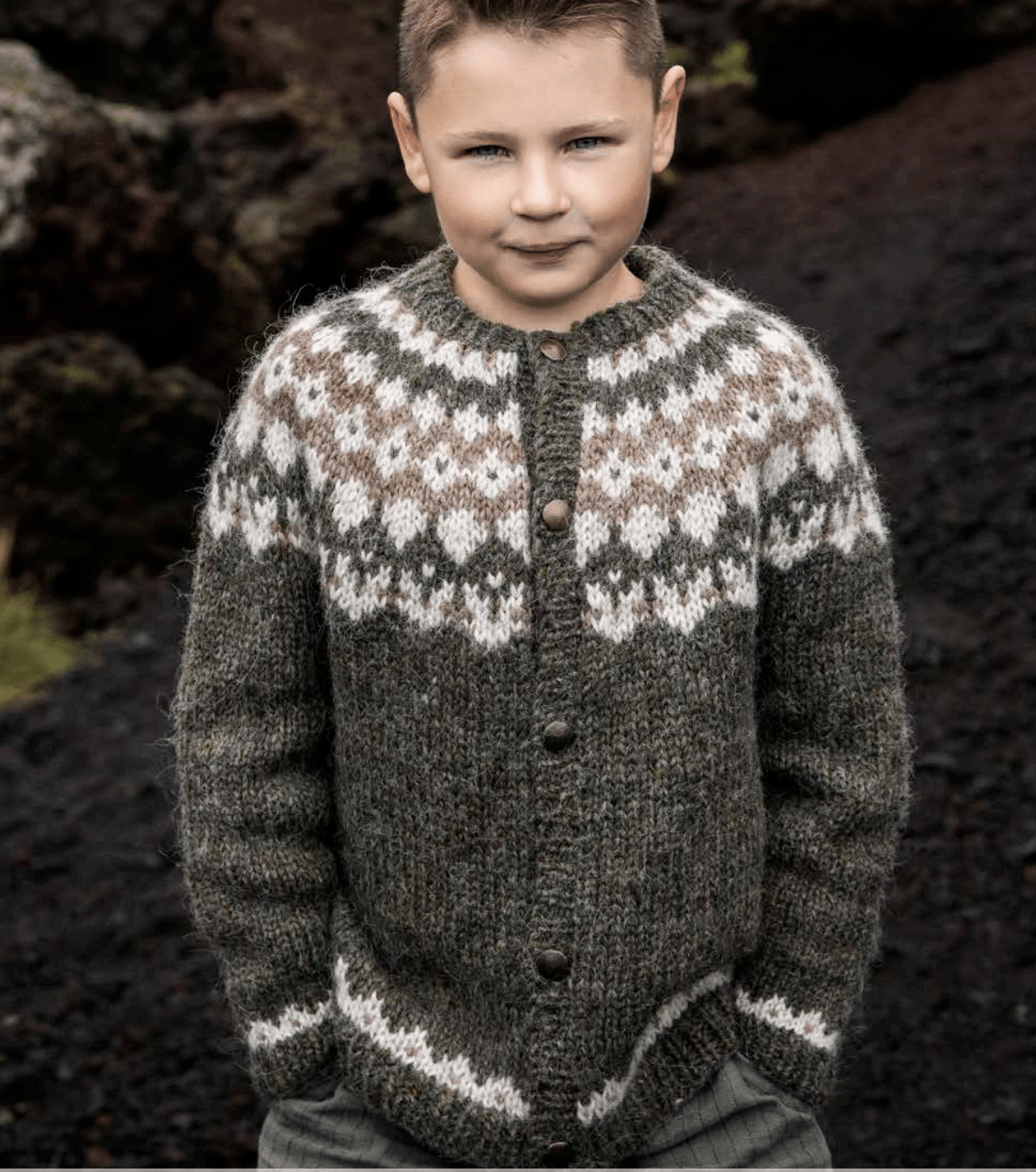 41-23 Hnoðri Pladegarn (Plötulopi) - Opskrifter til Plötulopi/Pladegarn > Børn - Nordisk Garn