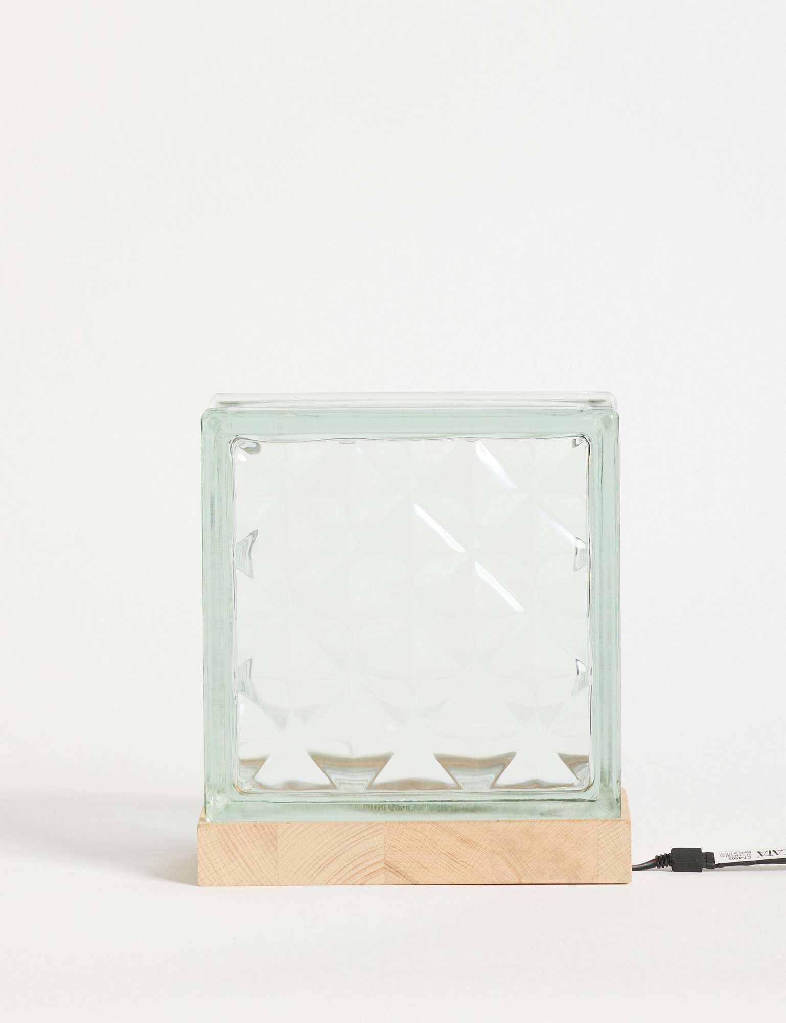 LUMI Mood Block bordlampe - klar glas og træ