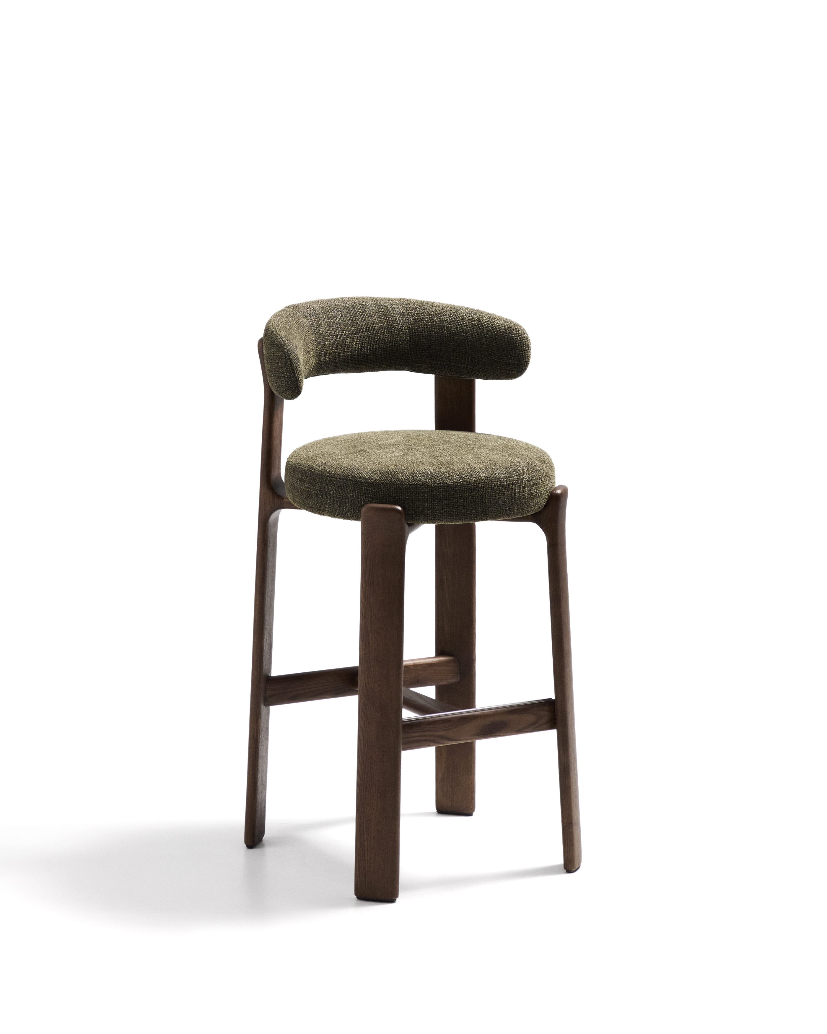 KAVE HOME Granit barstol, m. ryglæn og fodstøtte - grøn chenille og valnøddefarvet asketræ (75)