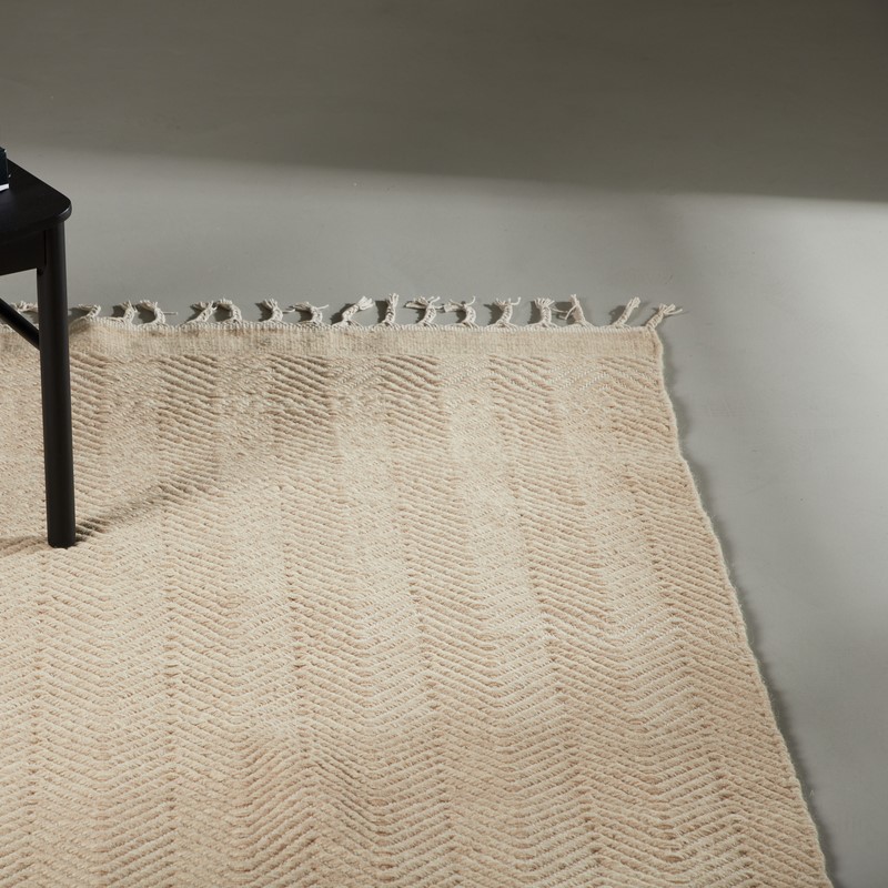 Bifrost - Tæppe i beige uld, 250 x 350 cm.