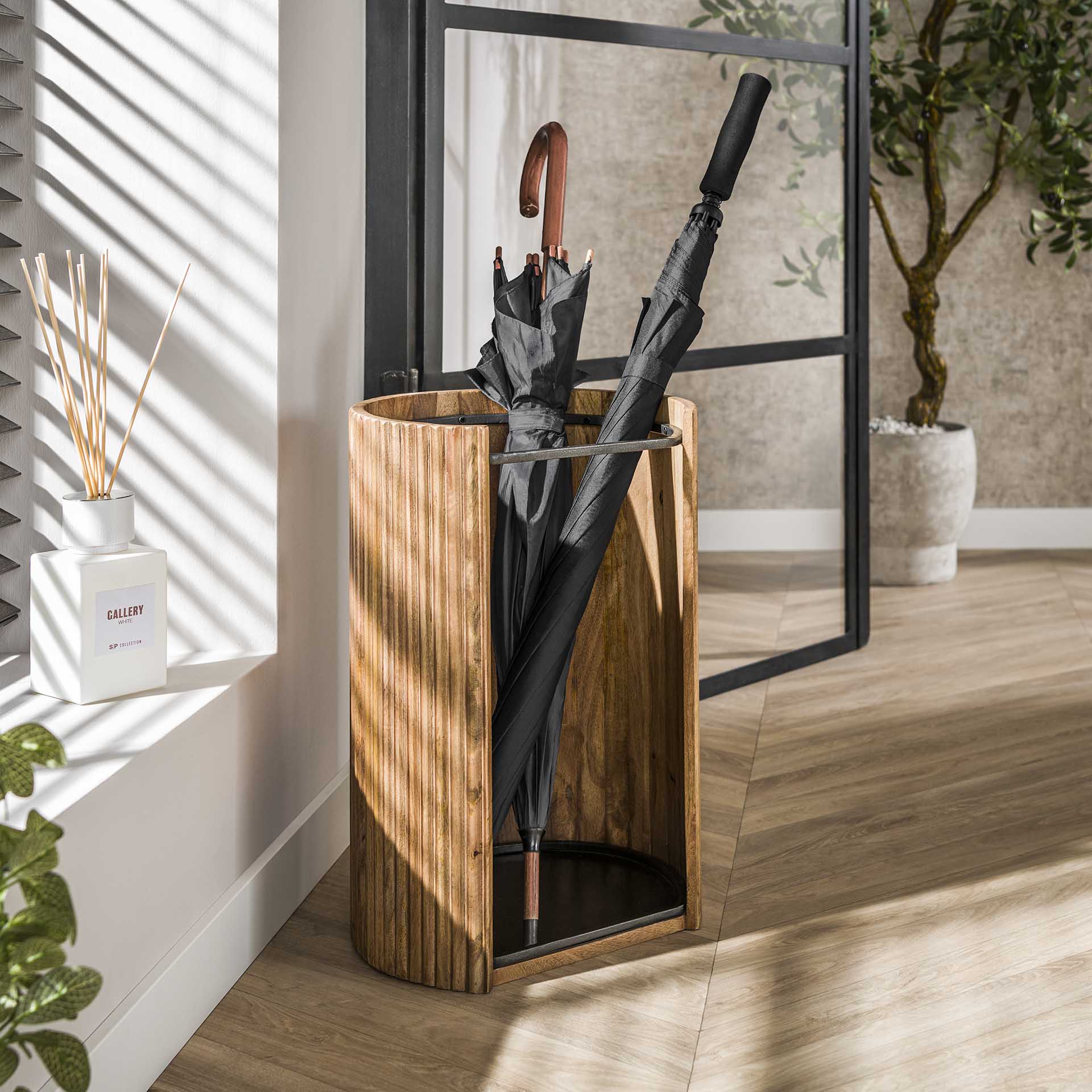 Selva - Paraplyholder i mangotræ og metal