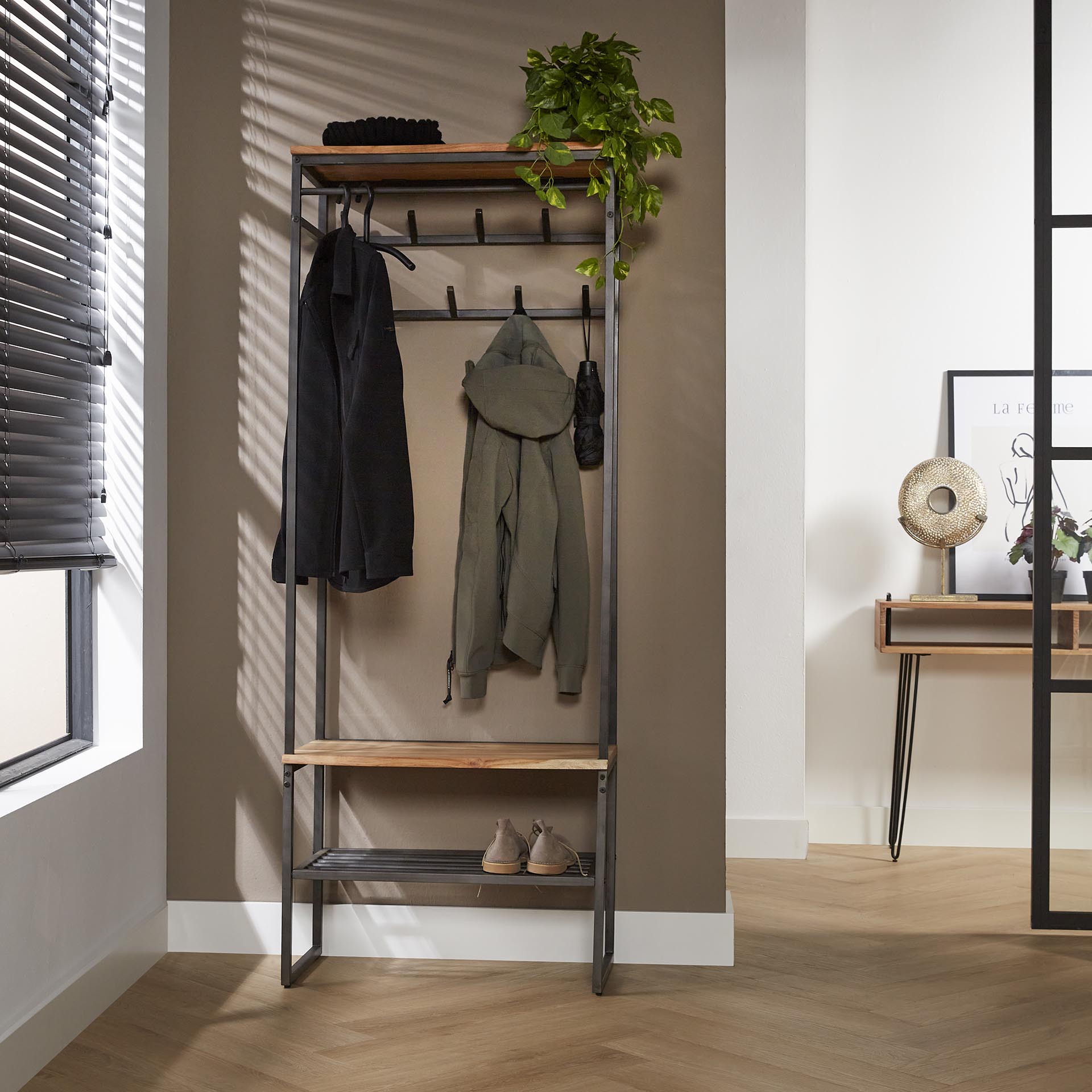 Acai89 - Tøjstativ i massivt akacietræ