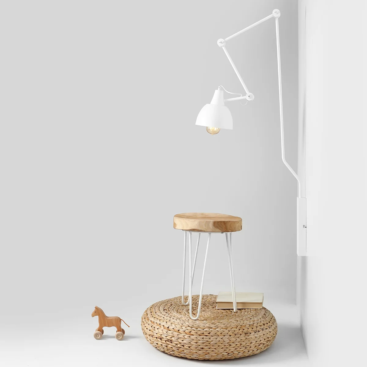 Verdi - Væglampe i hvid metal