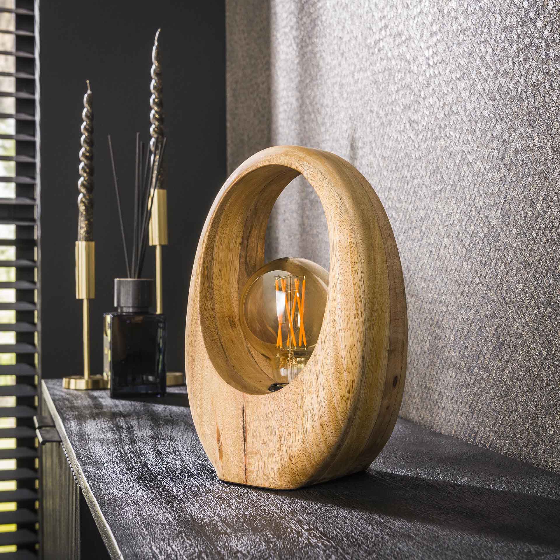 Pecker - Håndlavet bordlampe i mangotræ, højde 30 cm. Levering med pære(r)