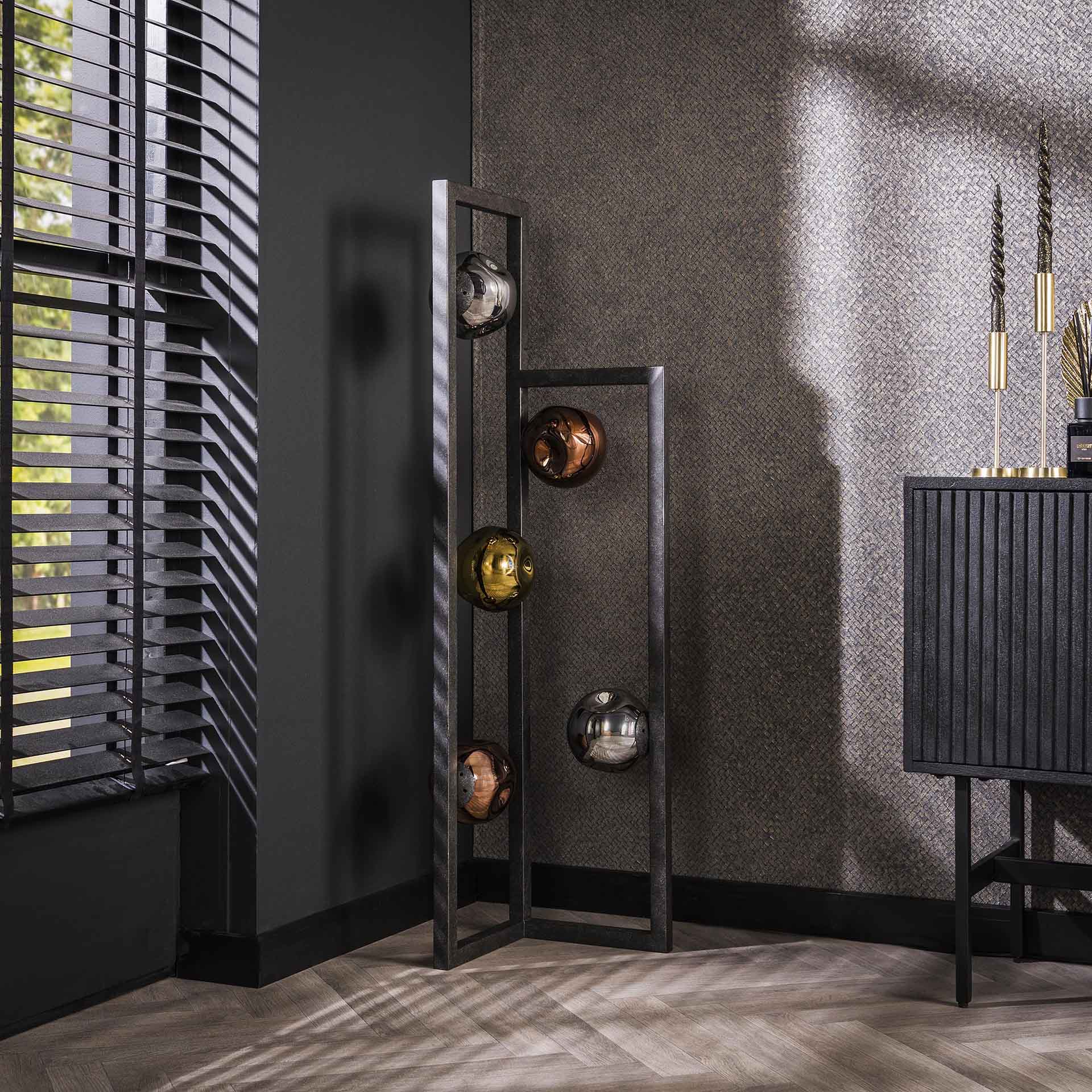 Triblet - Gulvlampe med fem glaskupler Levering med pære(r)