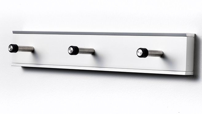 KR33- Knagerække, bredde 34 cm, fem forskellige finish Hvidt træ og stål