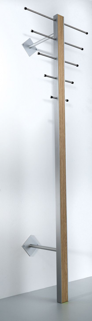 ST1 - Væghængt stumtjener i seks forskellige finish Sæbebehandlet eg og stål