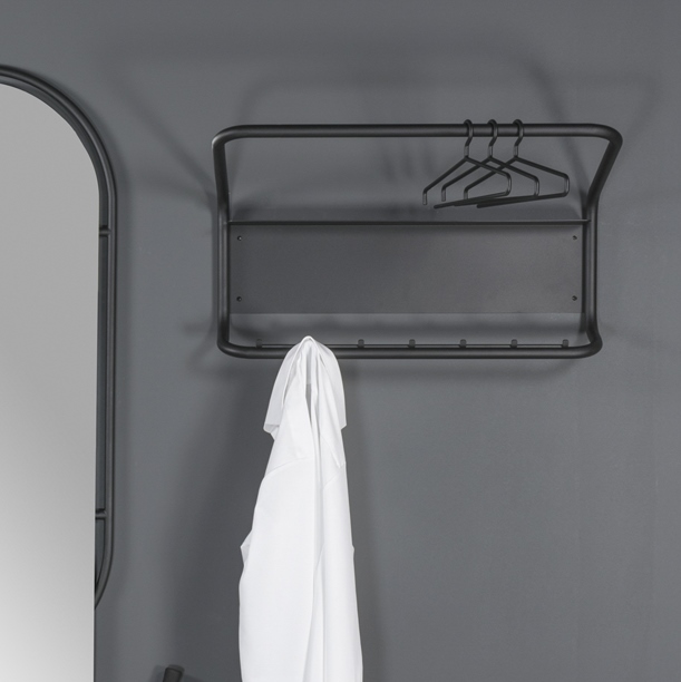 Bentz - Hattehylde i sort metal, bredde 80 cm.