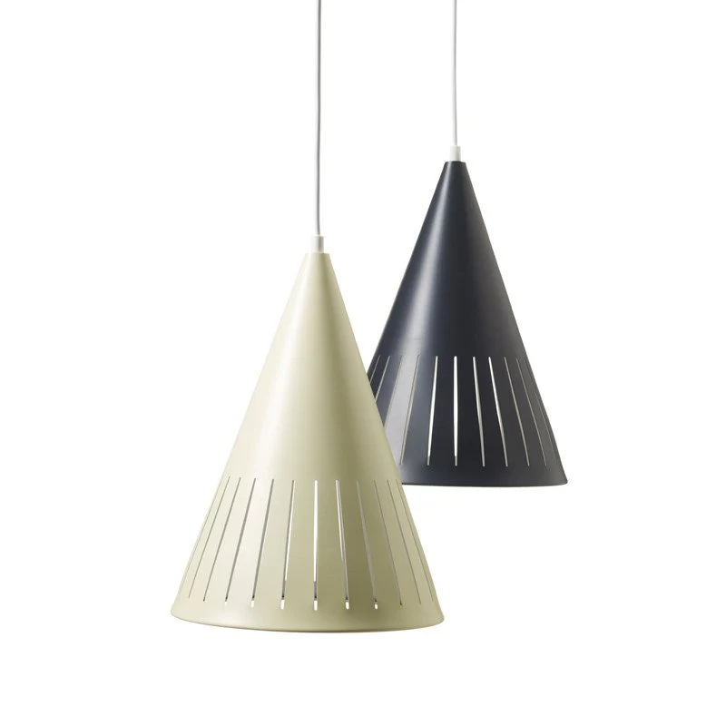 Dallas - Pendel i beige eller sort metal Beige metal