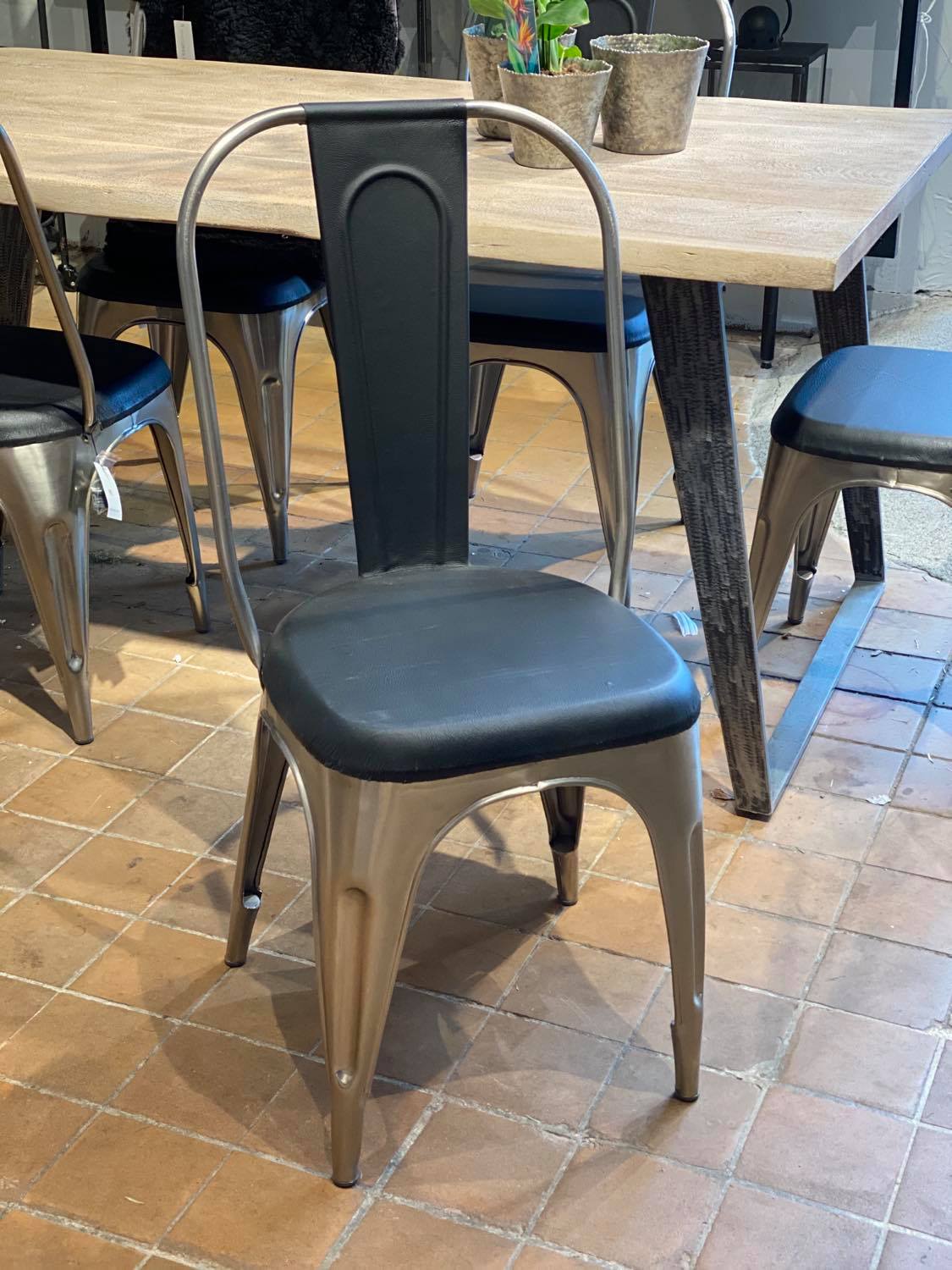 Industriel spisebordsstol i jern