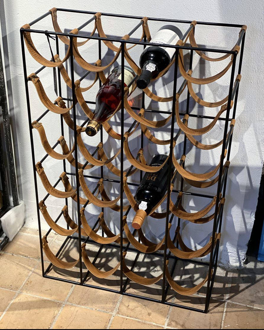 Vinreol - brun læder - 24 flasker