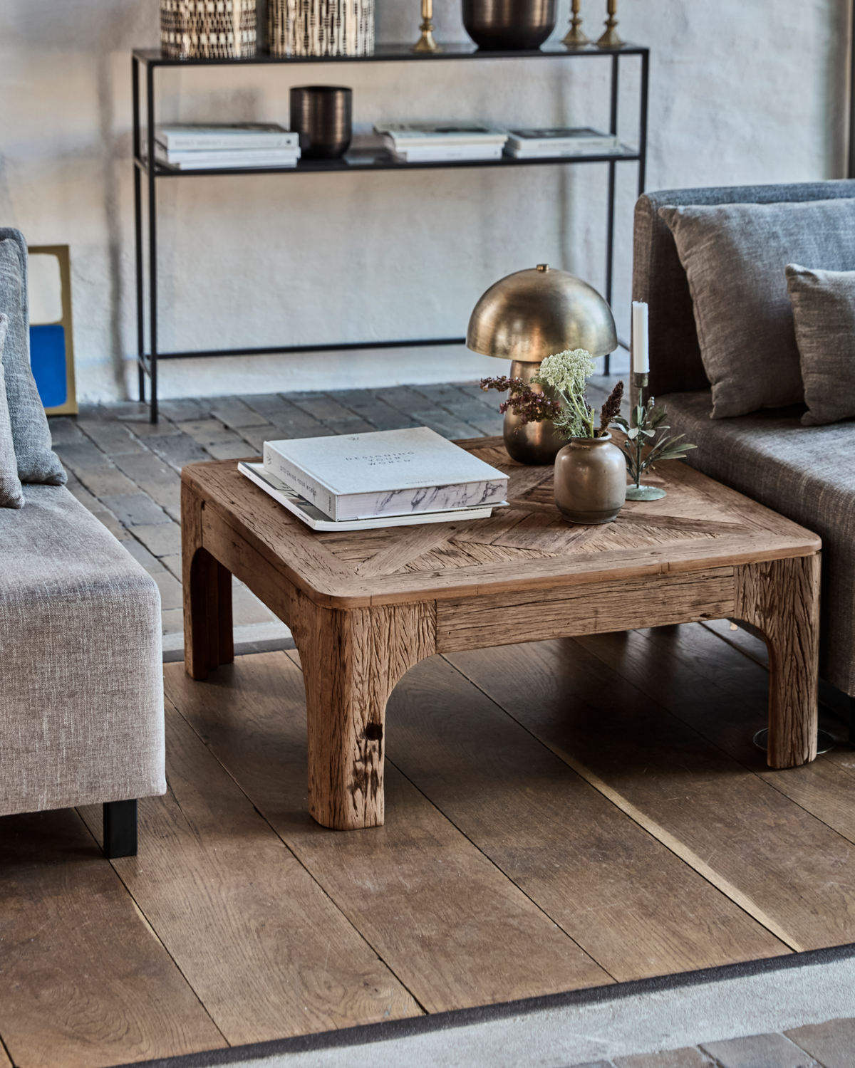 Sofabord i genbrugstræ