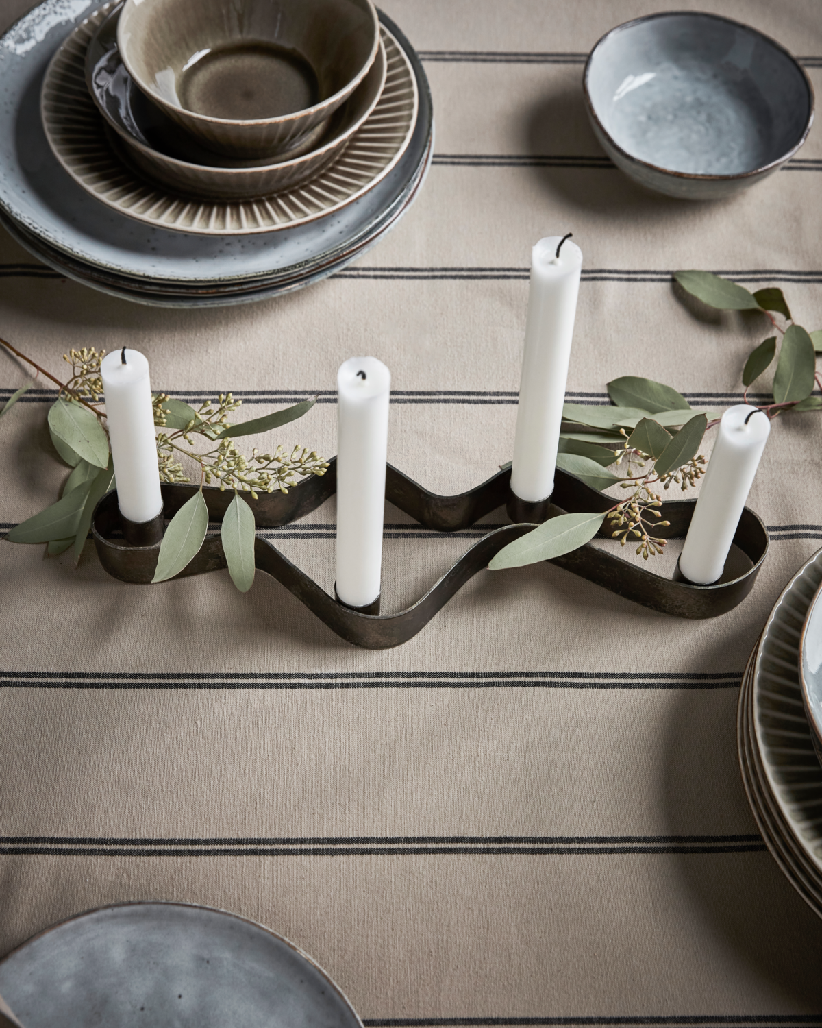 Lysestage, Flood, Antik brun