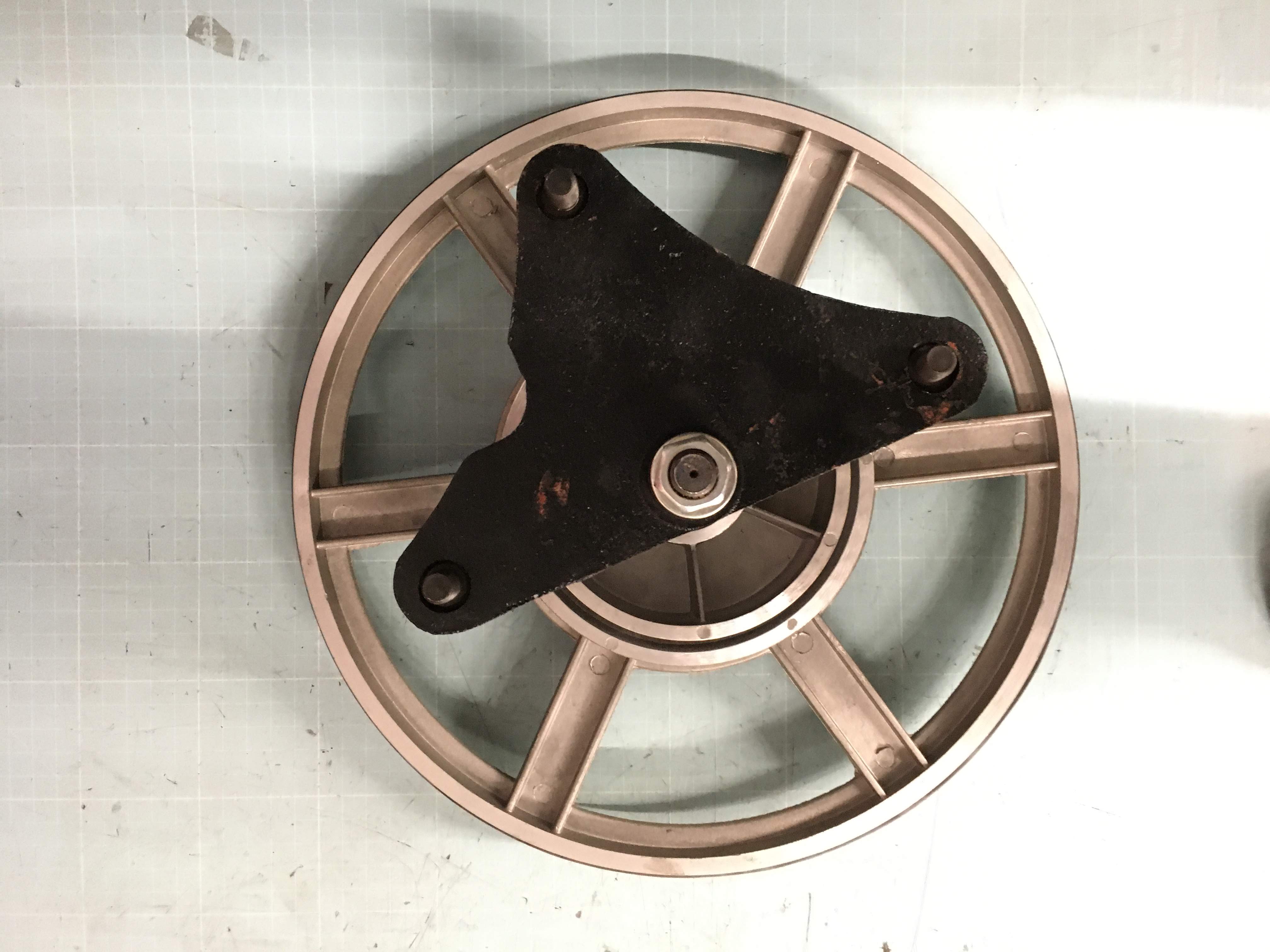 Driving wheel buttom F/HBS300J