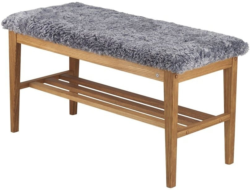 Entrébænk Oscarssons Möbel Nadja olieret eg lysegråt fåreskind hylde H46×L90×D40 cm